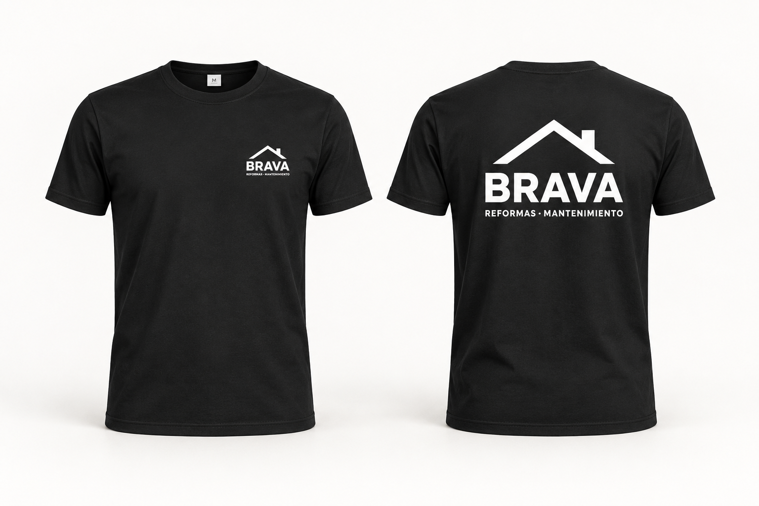 Ejemplo digital de dos camisetas negras con logo ficticio BRAVA: pequeño en el pecho y grande en la espalda